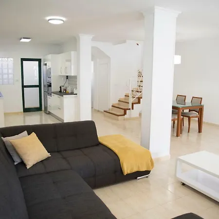 Situada En Gran Canaria, Maspalomas (Gran Canaria)