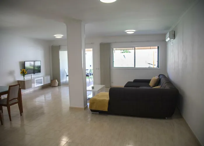 Villa Situada En Gran Canaria, *